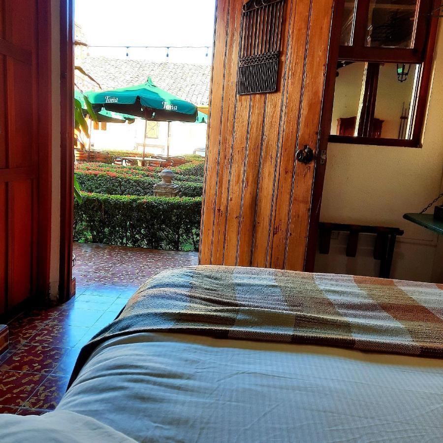 Hotel La Posada Del Doctor León Extérieur photo